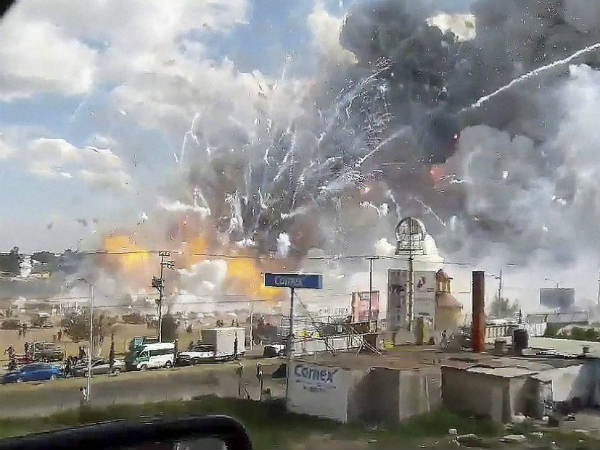 Mexico City : Explosion at fireworks market, kills at least 29 Mexico City : Explosion at fireworks market, kills at least 29