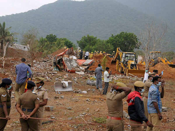 Relatives shocked over the death of 19 in Trichy blast Relatives shocked over the death of 19 in Trichy blast