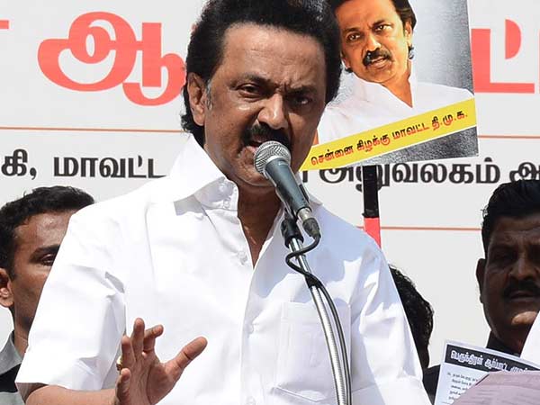 இரண்டுமே சூப்பர்- நோ கமெண்ட்ஸ்