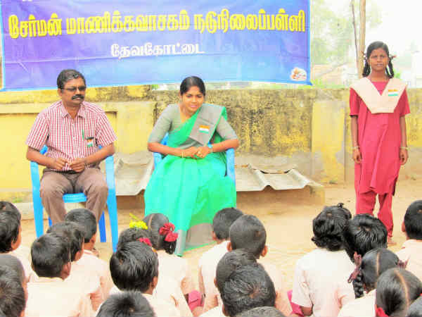 மூவர்ண கொடியேற்றிய மருத்துவர்