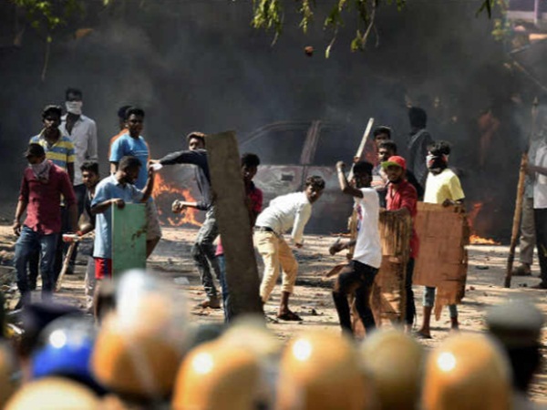 Jallikattu protesters gets on bail Jallikattu protesters gets on bail