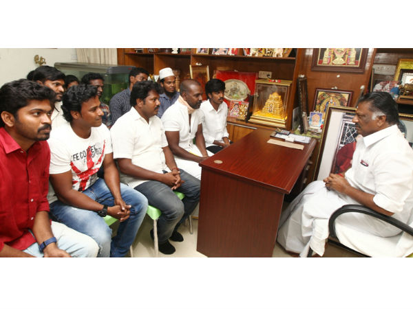 Ragava Lawrence and Gowthaman thank CM Panneerselvam Ragava Lawrence and Gowthaman thank CM Panneerselvam