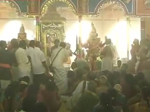 ஒரே கல்லால் ஆன லிங்கம்