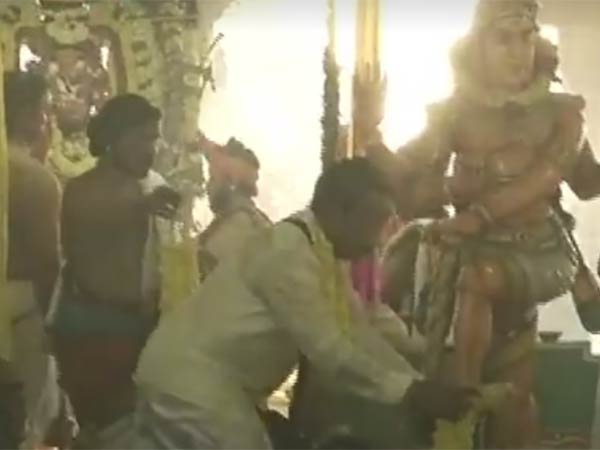 கலசத்தின் நிழல் பூமியில் விழாது