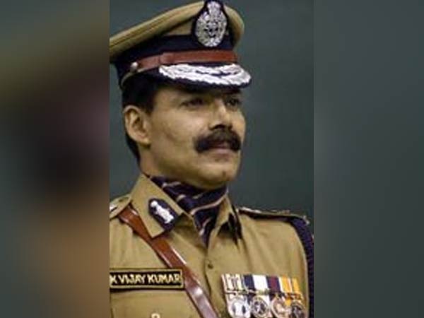 விஜயகுமாரின் பொய்