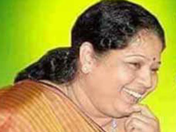 இளவரசியின் விசுவாசிகள் வசம்