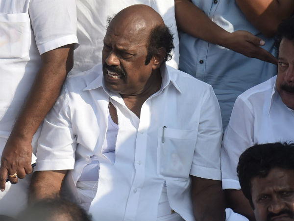 சும்மா விளையாட்டுக்கு