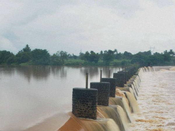 உதவும் கிருஷ்ணா