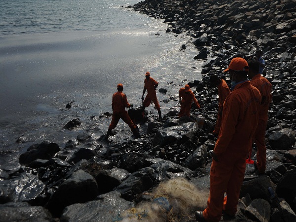 crude oil may be Affect Fish -says Environmental activists crude oil may be Affect Fish -says Environmental activists
