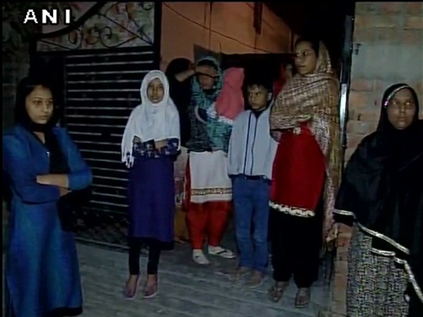 Quake of 5.6 Richter strikes Uttarkhand, North India jolts Quake of 5.6 Richter strikes Uttarkhand, North India jolts