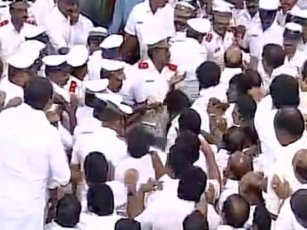 DMk MLAs evicted from the assembly DMk MLAs evicted from the assembly