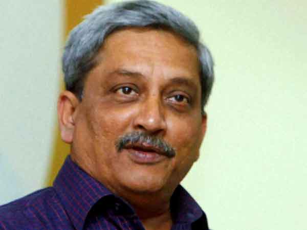 EC notice to Parrikar over bribe remarks EC notice to Parrikar over bribe remarks