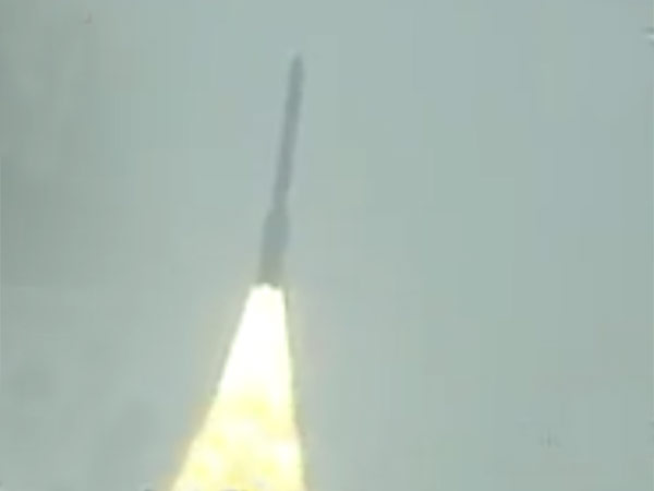 Isro launched 104 satellites in PSLV -c37 rocket from Sriharikota Isro launched 104 satellites in PSLV -c37 rocket from Sriharikota