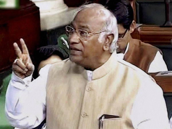 Govt knew of Ahamed's death, delayed announcement alleges Kharge Govt knew of Ahamed's death, delayed announcement alleges Kharge