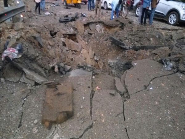 5 policemen killed in suspected Maoist attack at AP-Odisha border 5 policemen killed in suspected Maoist attack at AP-Odisha border