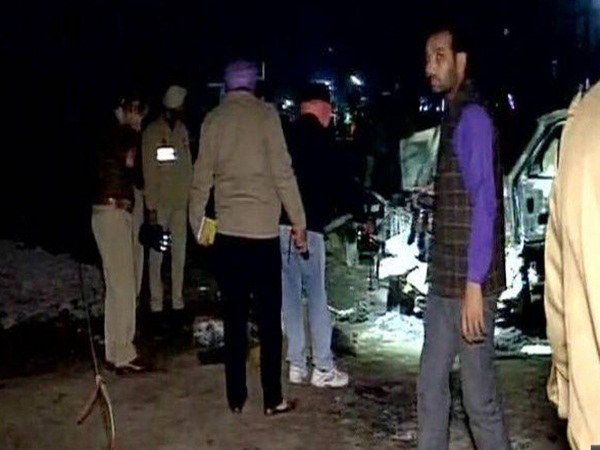 3 killed in powerful car explosion at Bathinda, Punjab 3 killed in powerful car explosion at Bathinda, Punjab