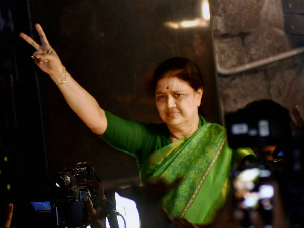 I will not get afraid, says Sasikala I will not get afraid, says Sasikala