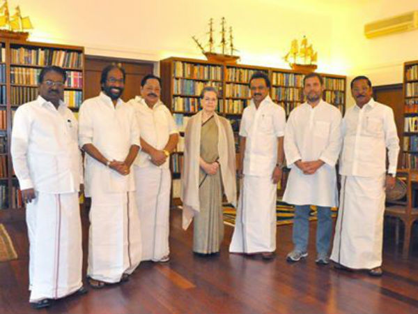 M.K. Stalin meets Sonia in Delhi M.K. Stalin meets Sonia in Delhi