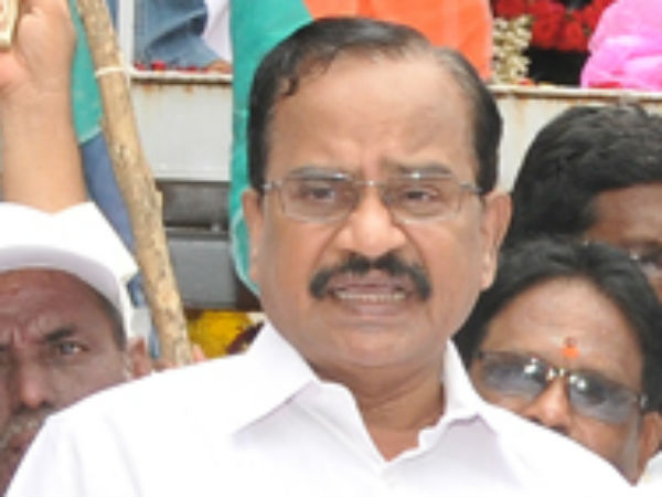 Tamilaruvi manian urges government should be dissolved Tamilaruvi manian urges government should be dissolved