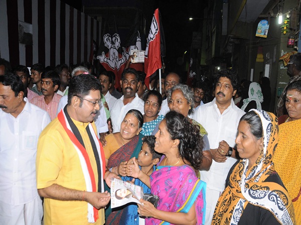TTV Dinakaran election campaign in R.K. Nagar by poll TTV Dinakaran election campaign in R.K. Nagar by poll