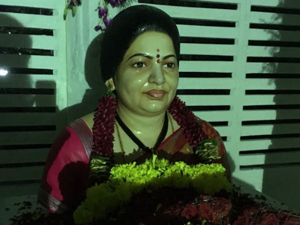 கண்ணீர் அஞ்சலி..