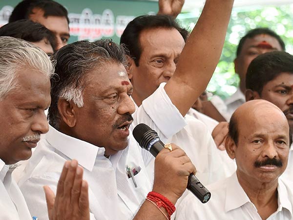 தொகுதி மக்களிடம் சந்திப்பு