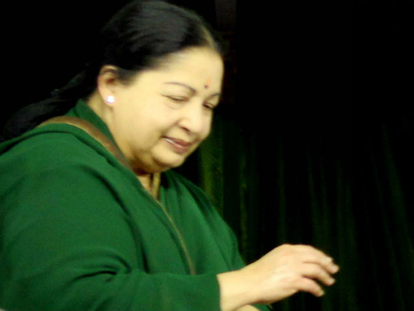 ஜெ.வுக்கும் சசிக்கும் வாக்குவாதம்