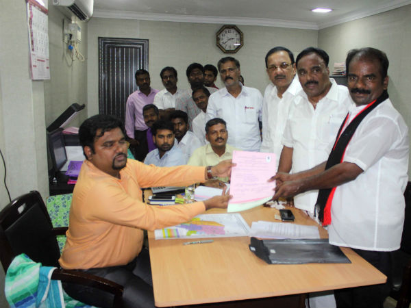 திமுக வேட்பாளர்