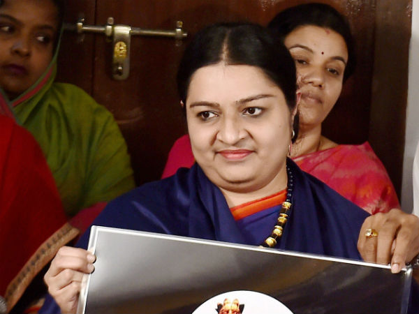 எம்ஜிஆர் அம்மா தீபா பேரவை