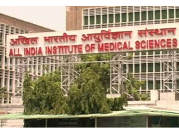 AIIMS report concurs with the treatment given to Jayalalithaa by Apollo hospitals: Dr.RadhaKrishnan AIIMS report concurs with the treatment given to Jayalalithaa by Apollo hospitals: Dr.RadhaKrishnan
