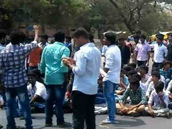 Nallandarkollai villagers Withdraw of mass protest Nallandarkollai villagers Withdraw of mass protest