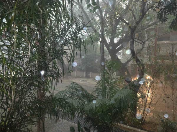 Parts of Bengaluru witnessed moderate to heavy rains on Monday evening Parts of Bengaluru witnessed moderate to heavy rains on Monday evening