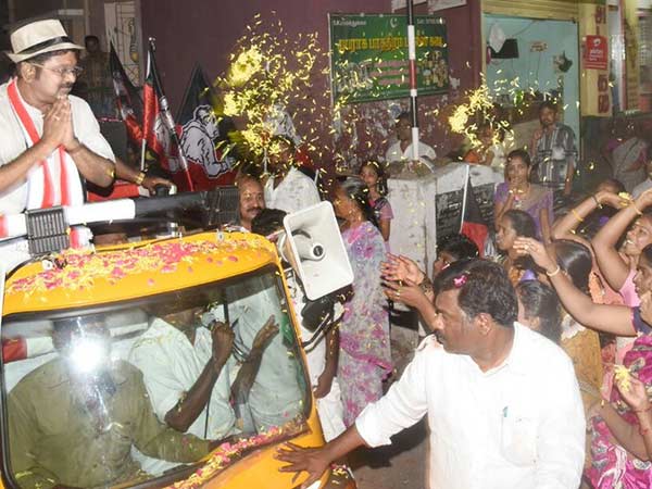 டார்கெட் மளிகை கடைகள்