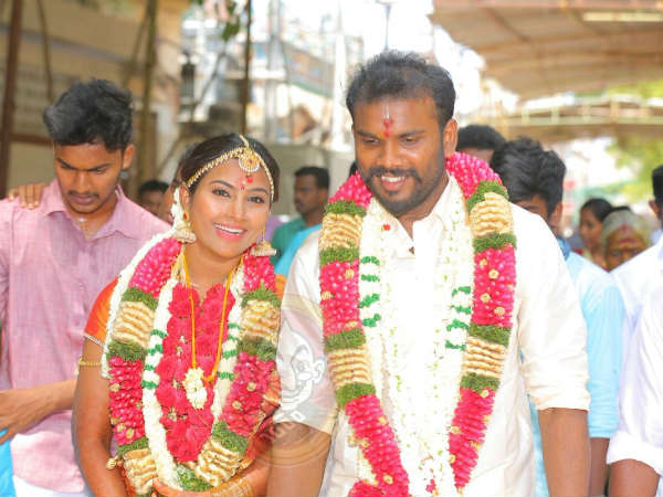 உண்மையாக இல்லை