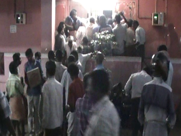 TN govt has closed 10 Tasmac shops in tenkasi TN govt has closed 10 Tasmac shops in tenkasi
