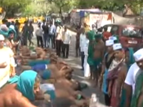 நூதனப் போராட்டம்
