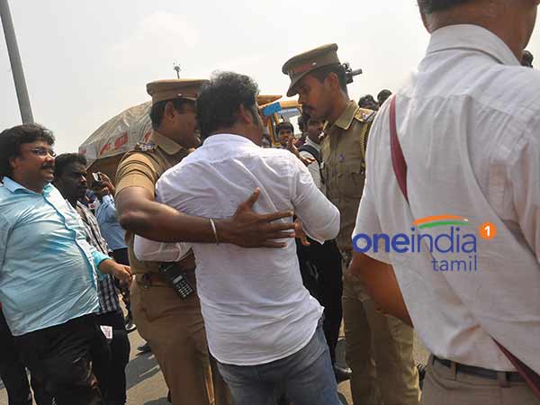 இயக்குநர் கவுதமன்