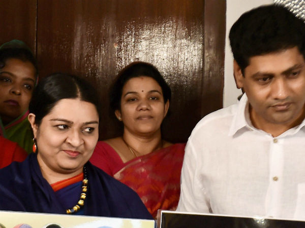 வாக்குவாதம்