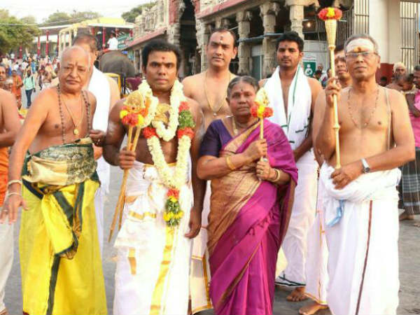 திருச்செந்தூரில்...
