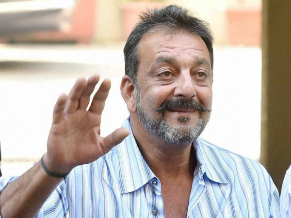 Non-bailable warrant issued against Sanjay Dutt Non-bailable warrant issued against Sanjay Dutt