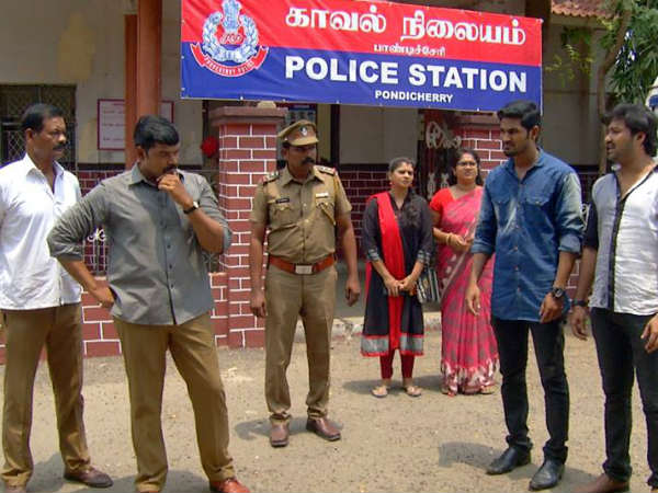 போலீஸ் டிசி கிரி