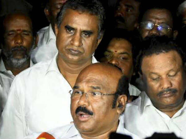 யாரு பார்த்த வேலை