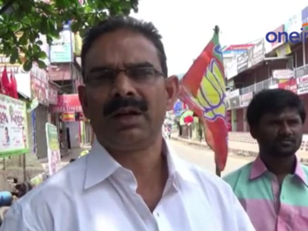  பெண்களை அசிங்கமாக பேசிய கேரள அமைச்சர்.. இடுக்கி மாவட்டத்தில் கடையடைப்பு போராட்டம்- வீடியோ