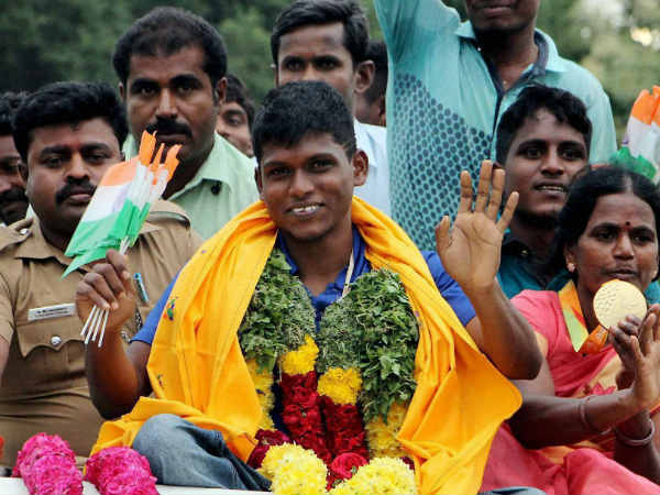 Paralympics gold medallist Mariyappan meets CM Paralympics gold medallist Mariyappan meets CM