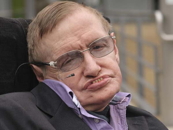 Stephen Hawking warns we have 100 years to leave Earth Stephen Hawking warns we have 100 years to leave Earth