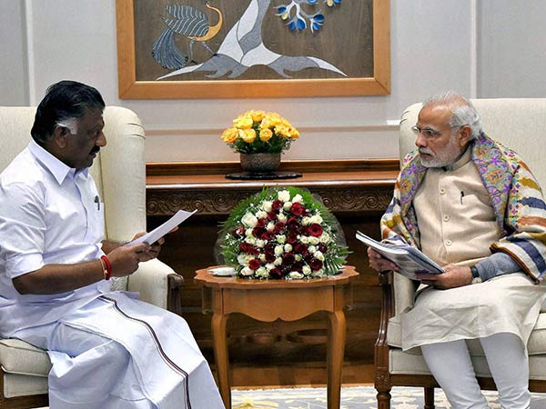 மோடியை சந்தித்த ஓபிஎஸ்