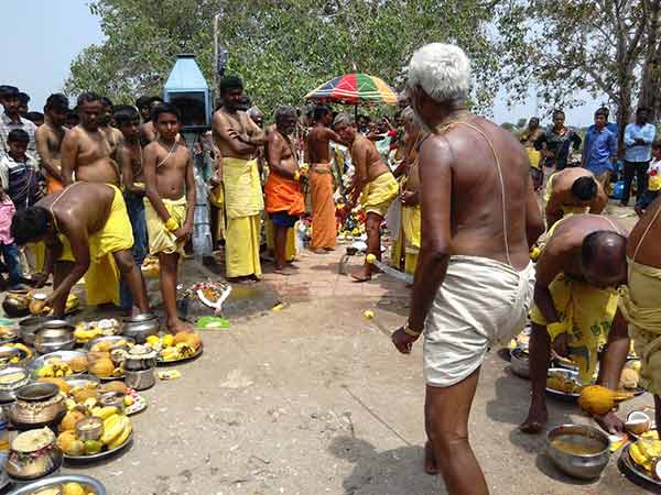 மல்லிகை கரகம் ஏன்