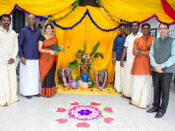 தேசிய கீதத்துடன் நிறைவு