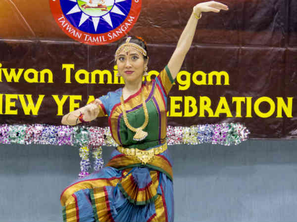 பதக்கமும் பத்திரமும்