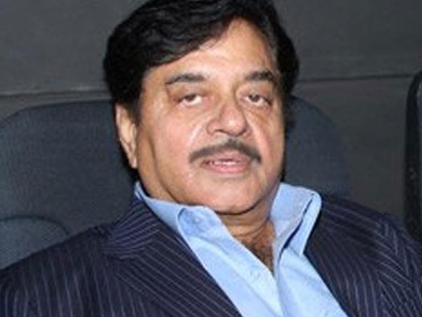 நண்பர் மூலம் தூது